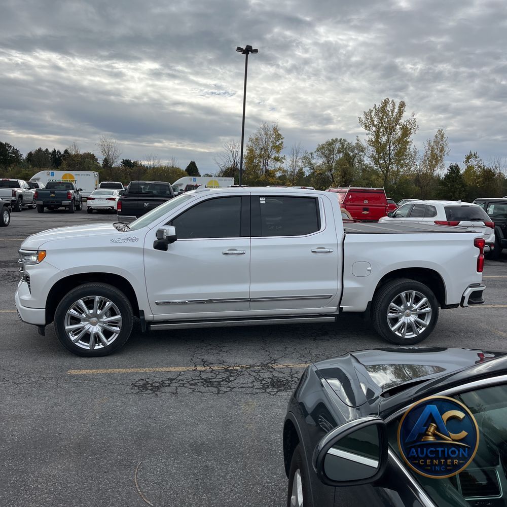 2023 Chevrolet Silverado 1500 High Country