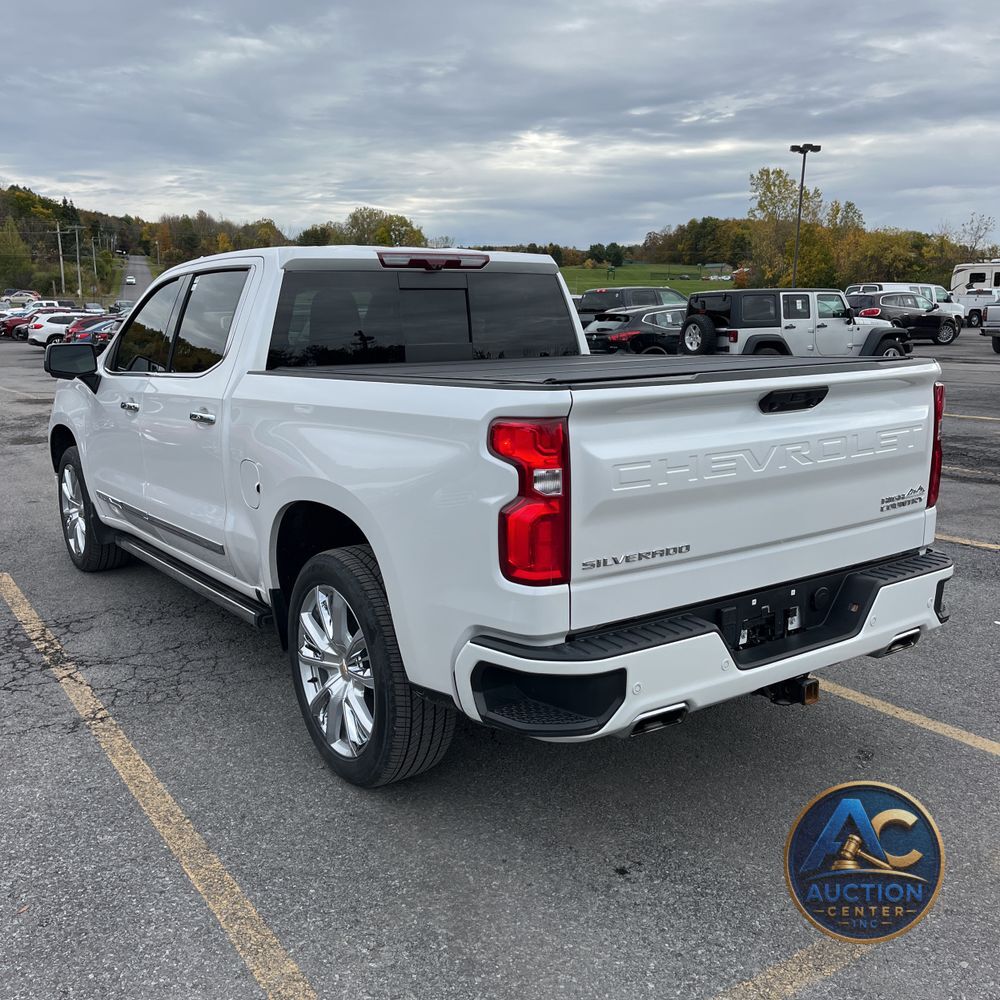 2023 Chevrolet Silverado 1500 High Country