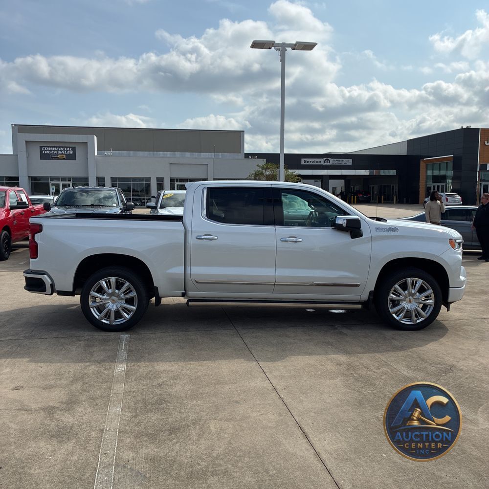 2022 Chevrolet Silverado 1500 High Country