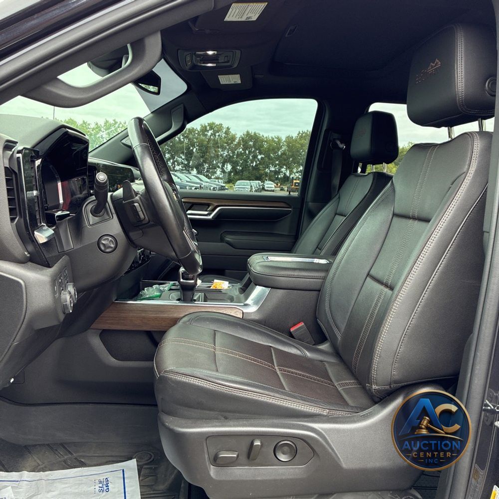 2022 Chevrolet Silverado 1500 High Country