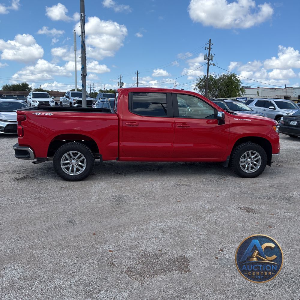 2025 Chevrolet Silverado 1500 LT