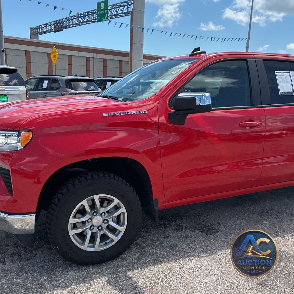 2025 Chevrolet Silverado 1500 LT