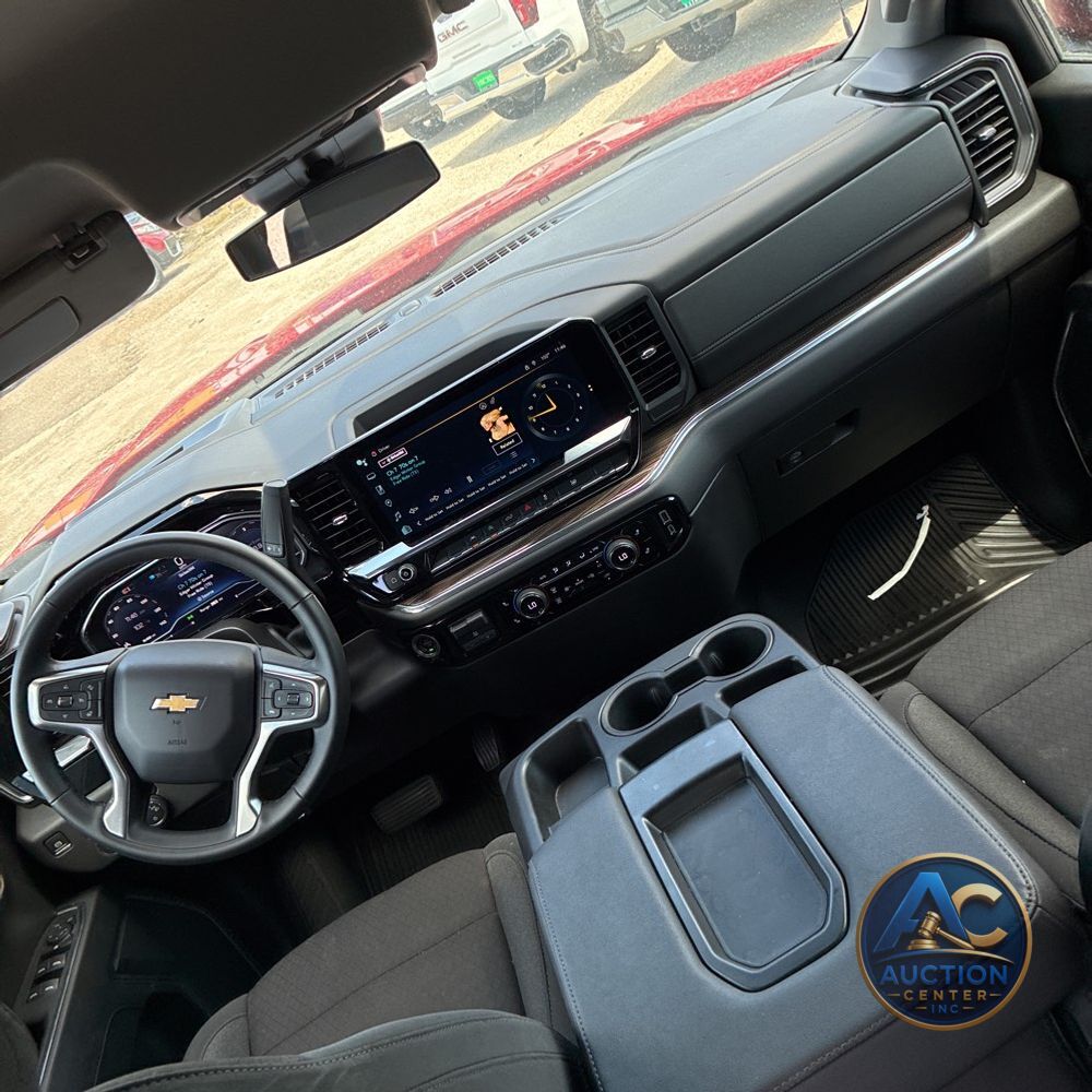 2025 Chevrolet Silverado 1500 LT