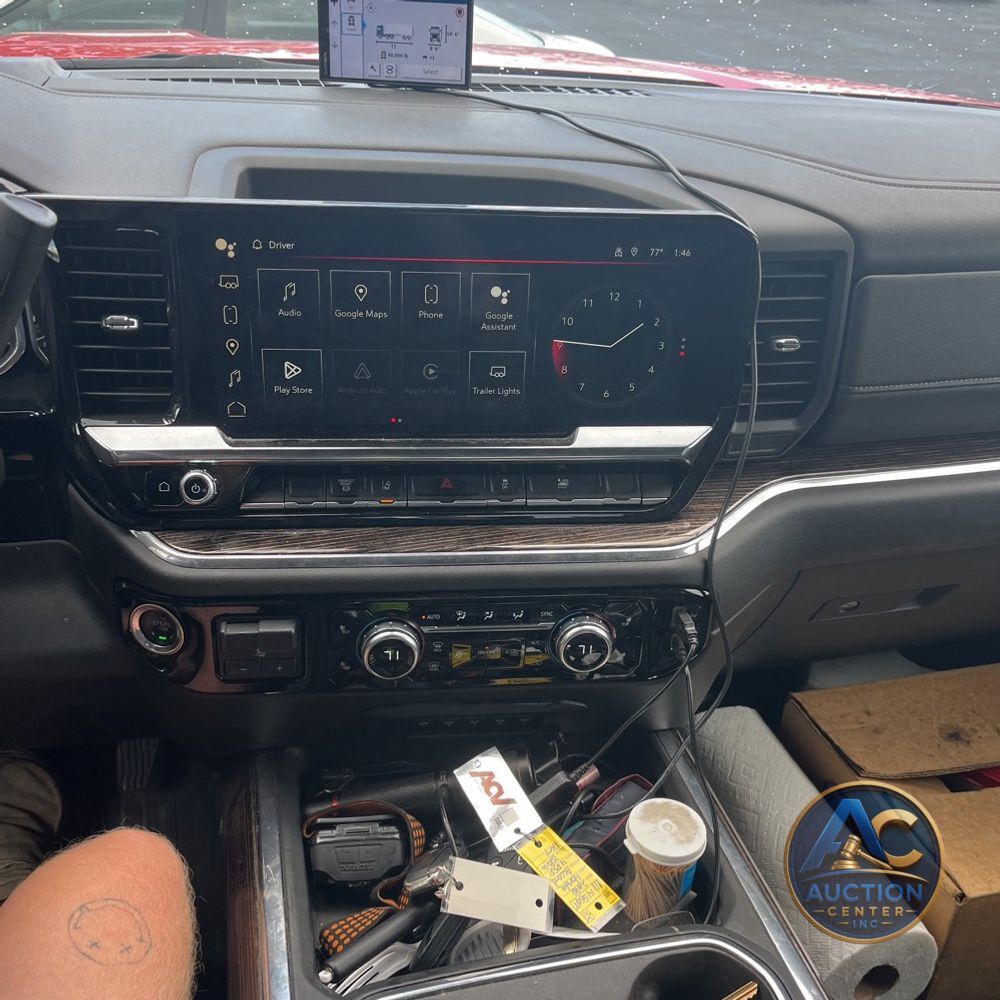 2025 GMC Sierra 3500HD CC SLE
