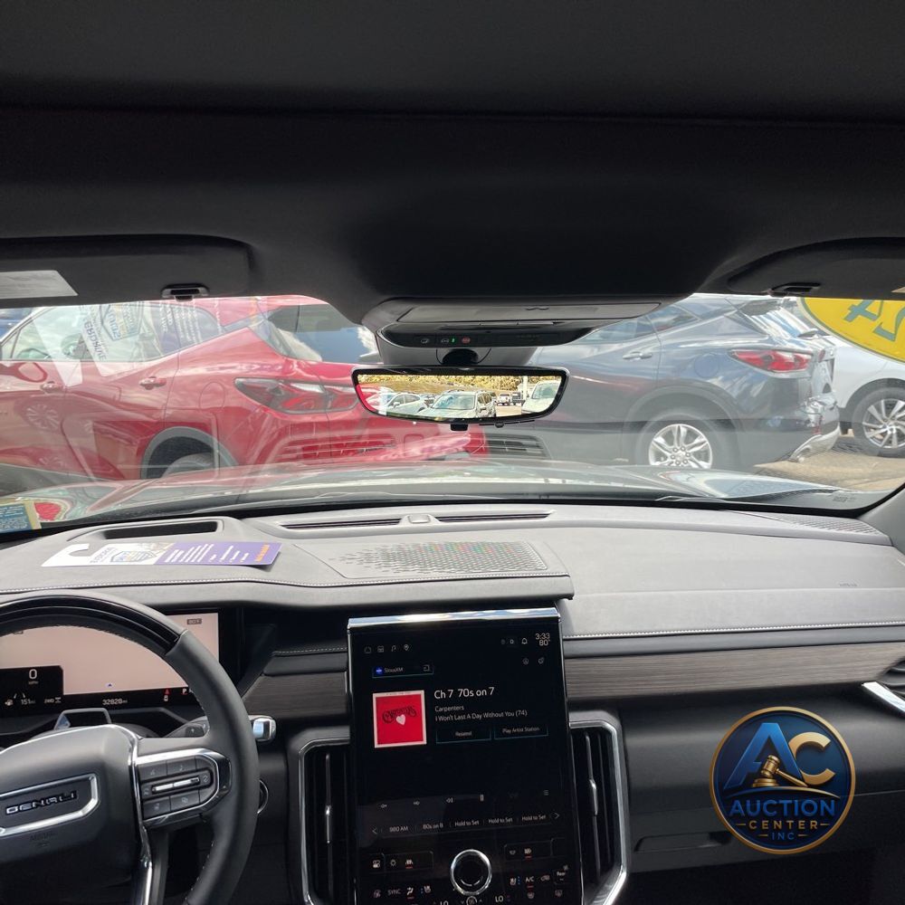 2024 GMC Acadia Denali