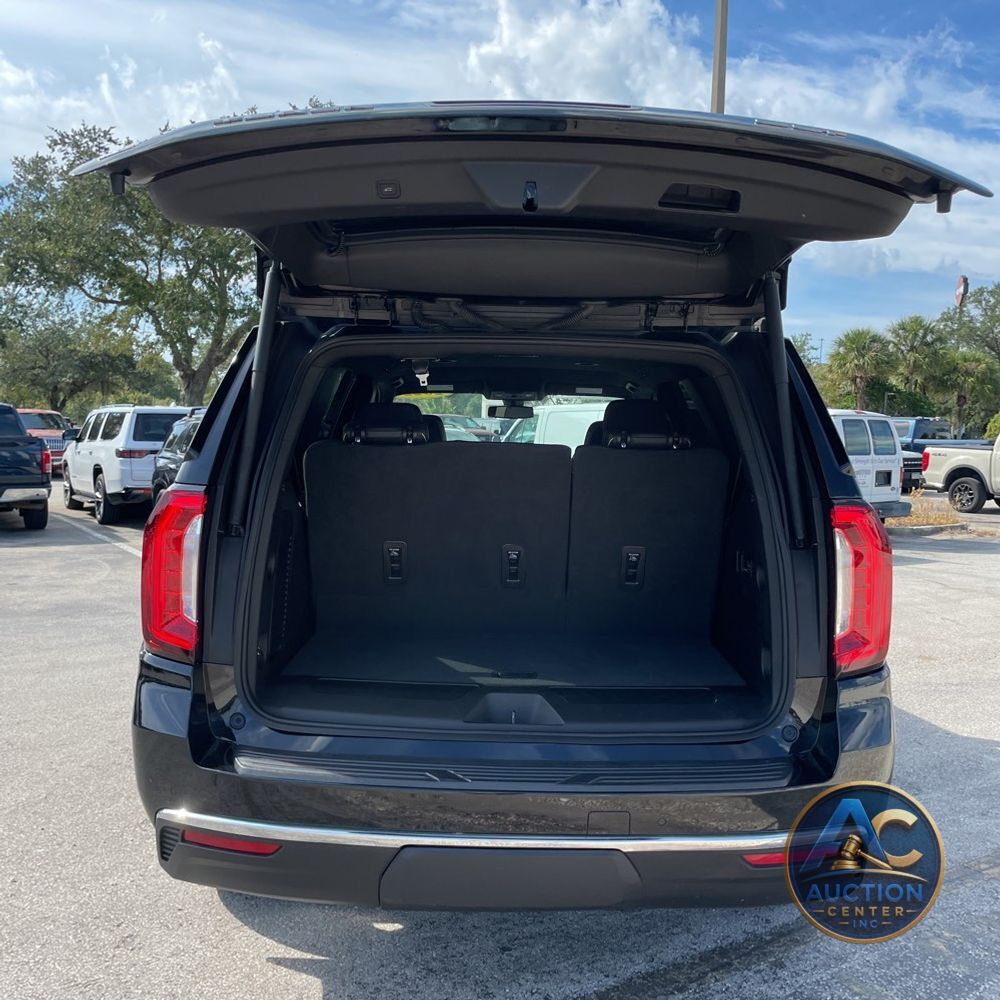 2022 GMC Yukon SLT