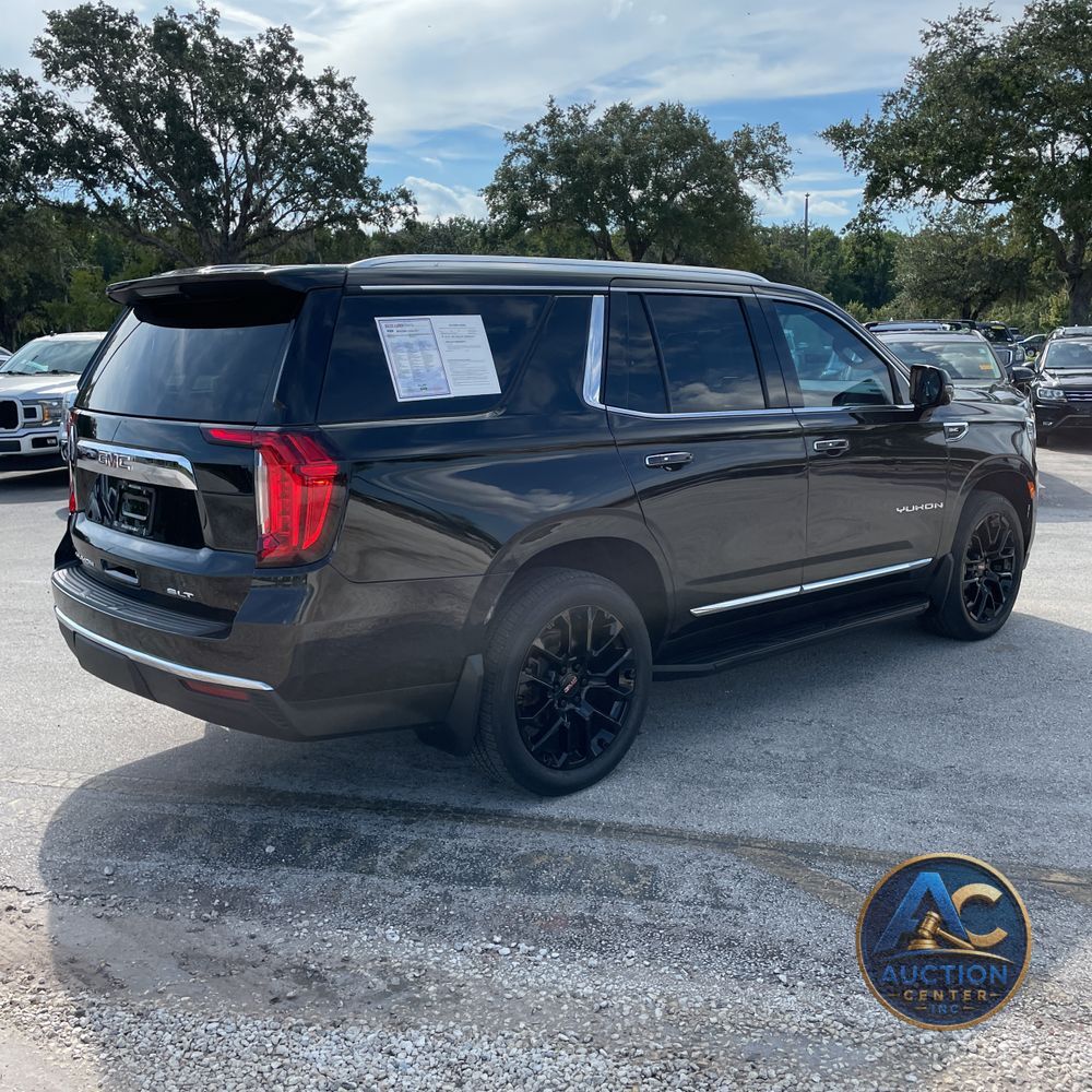 2022 GMC Yukon SLT