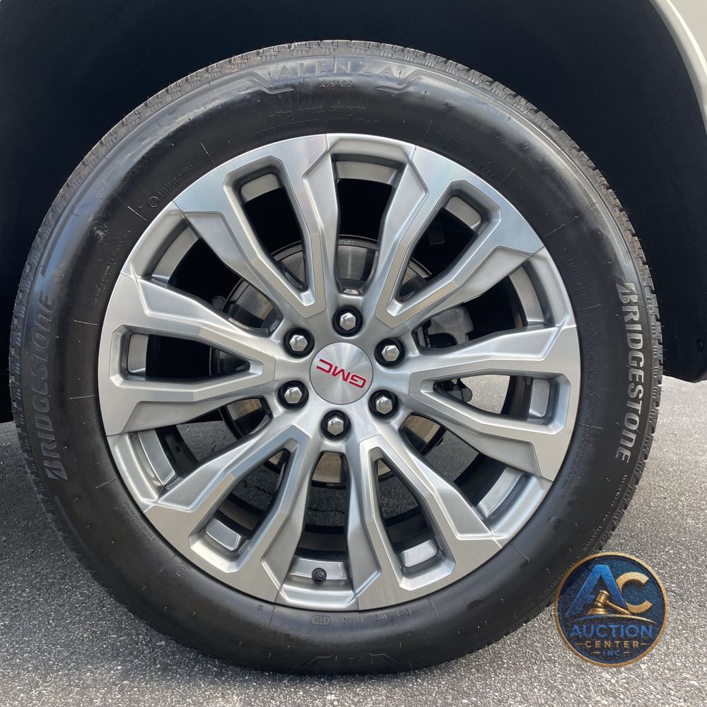 2022 GMC Yukon Denali