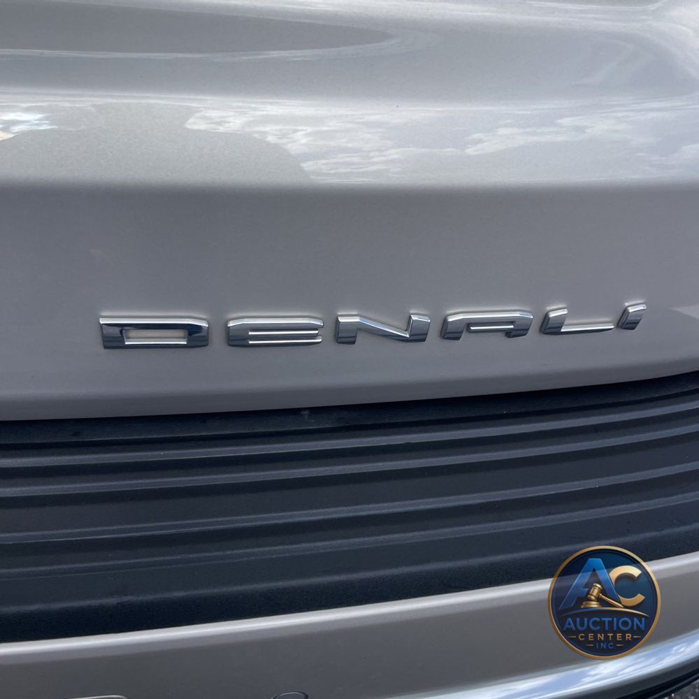 2022 GMC Yukon Denali