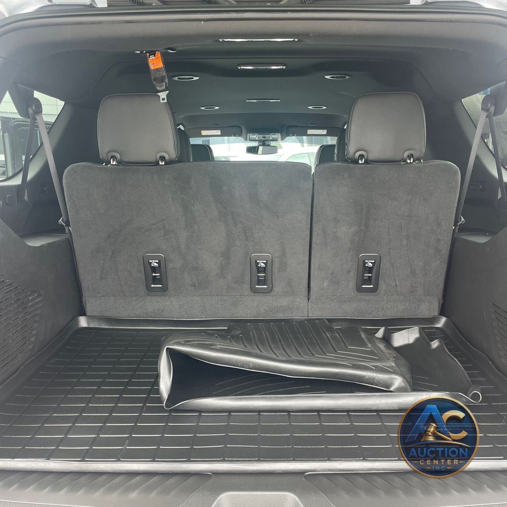2022 GMC Yukon XL SLT