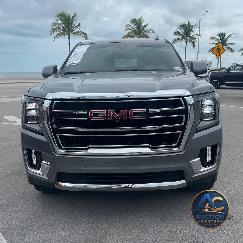 2022 GMC Yukon XL SLT
