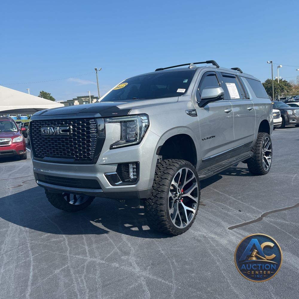 2023 GMC Yukon XL SLT