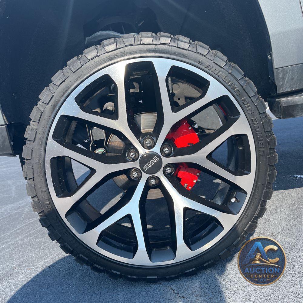 2023 GMC Yukon XL SLT