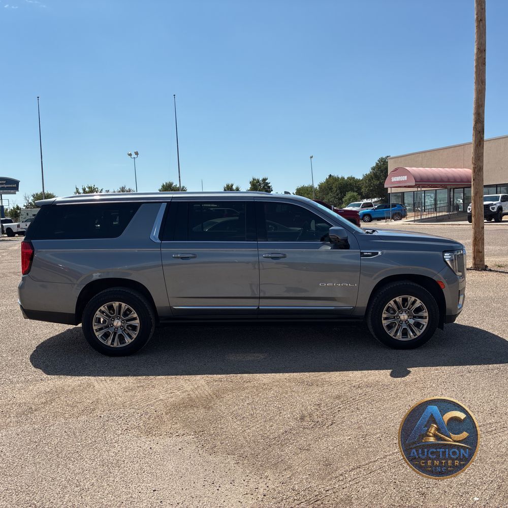 2022 GMC Yukon XL Denali