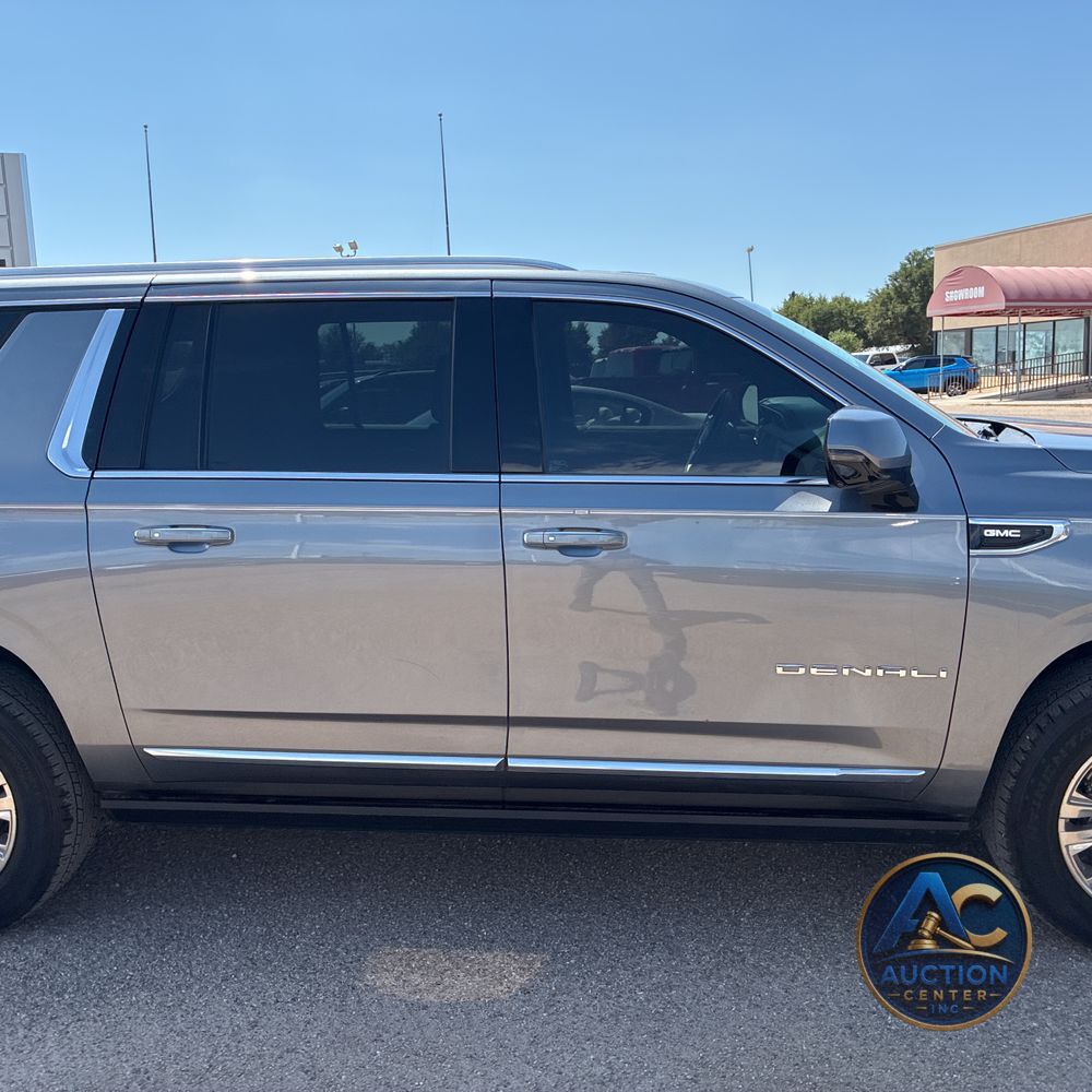 2022 GMC Yukon XL Denali