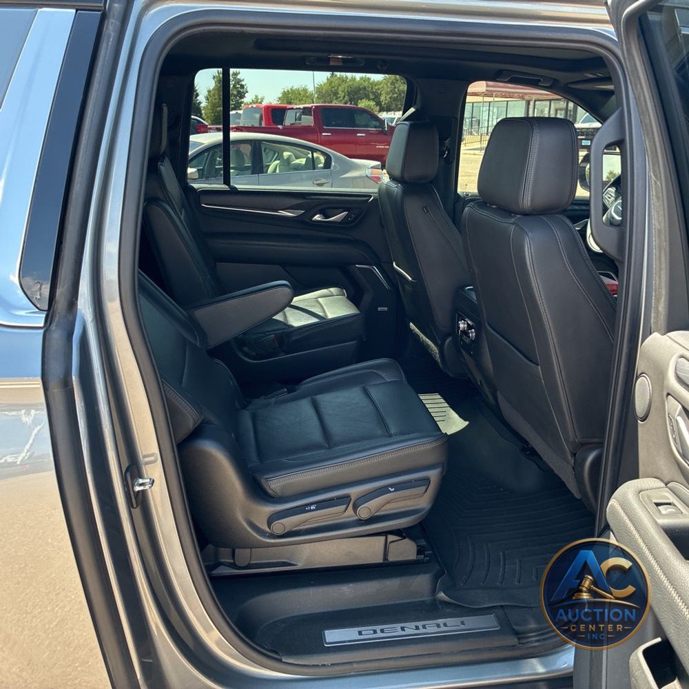 2022 GMC Yukon XL Denali