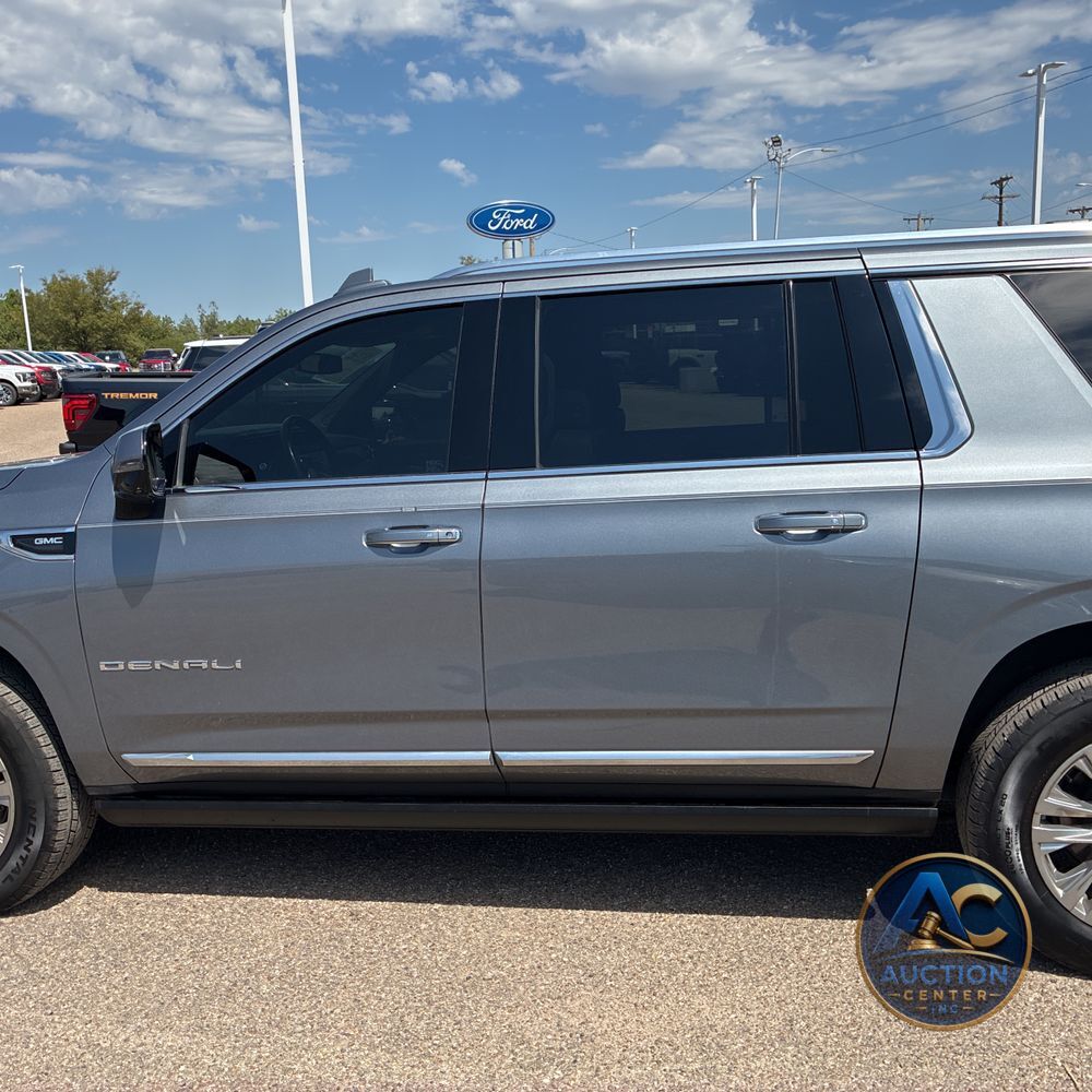 2022 GMC Yukon XL Denali
