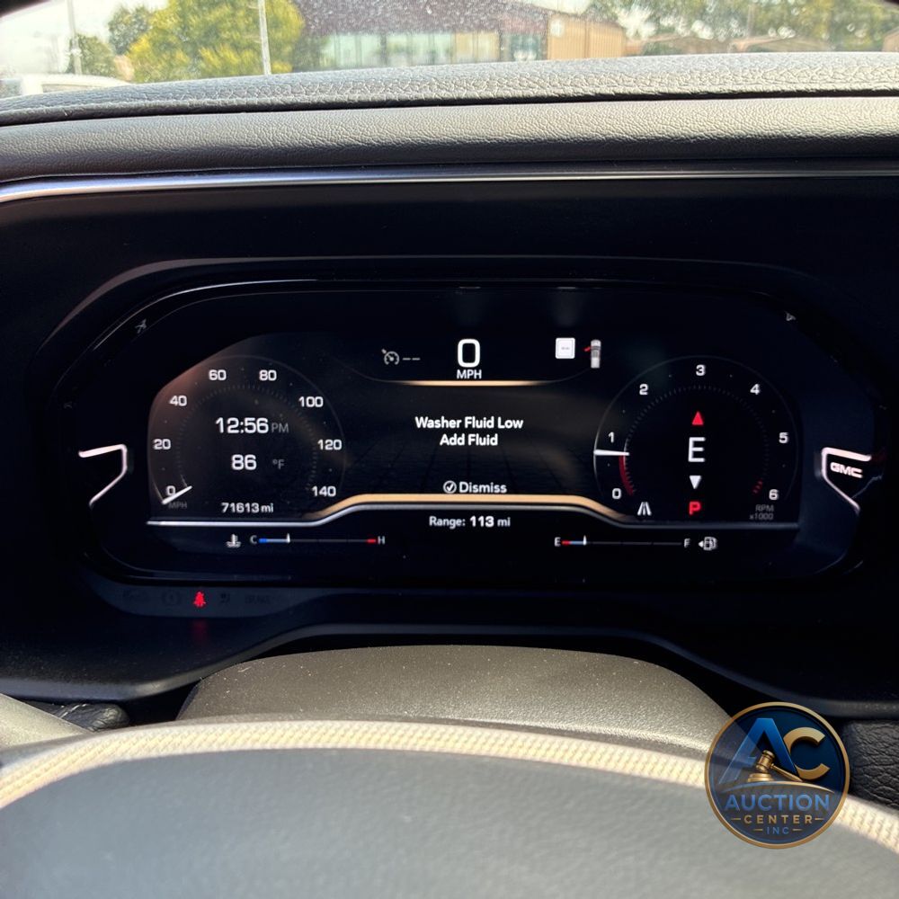 2022 GMC Yukon XL Denali