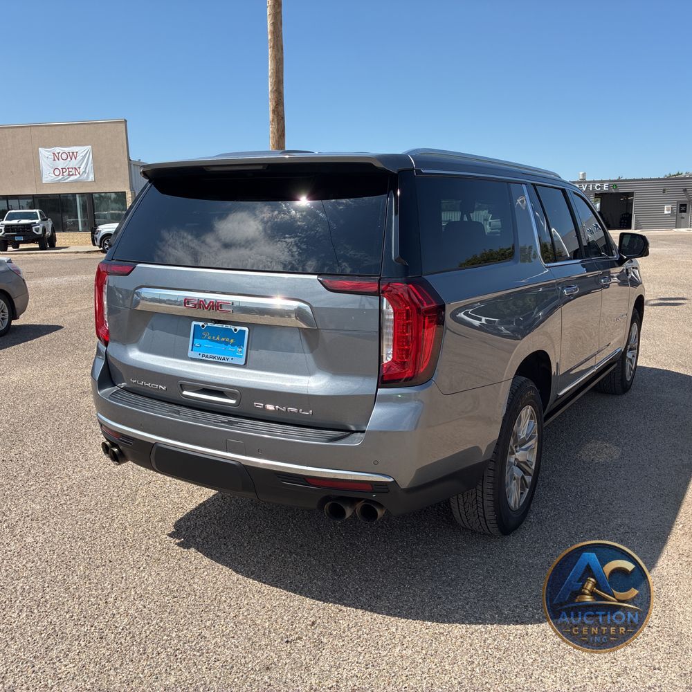 2022 GMC Yukon XL Denali