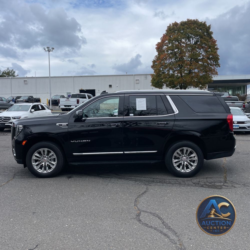 2024 GMC Yukon SLT