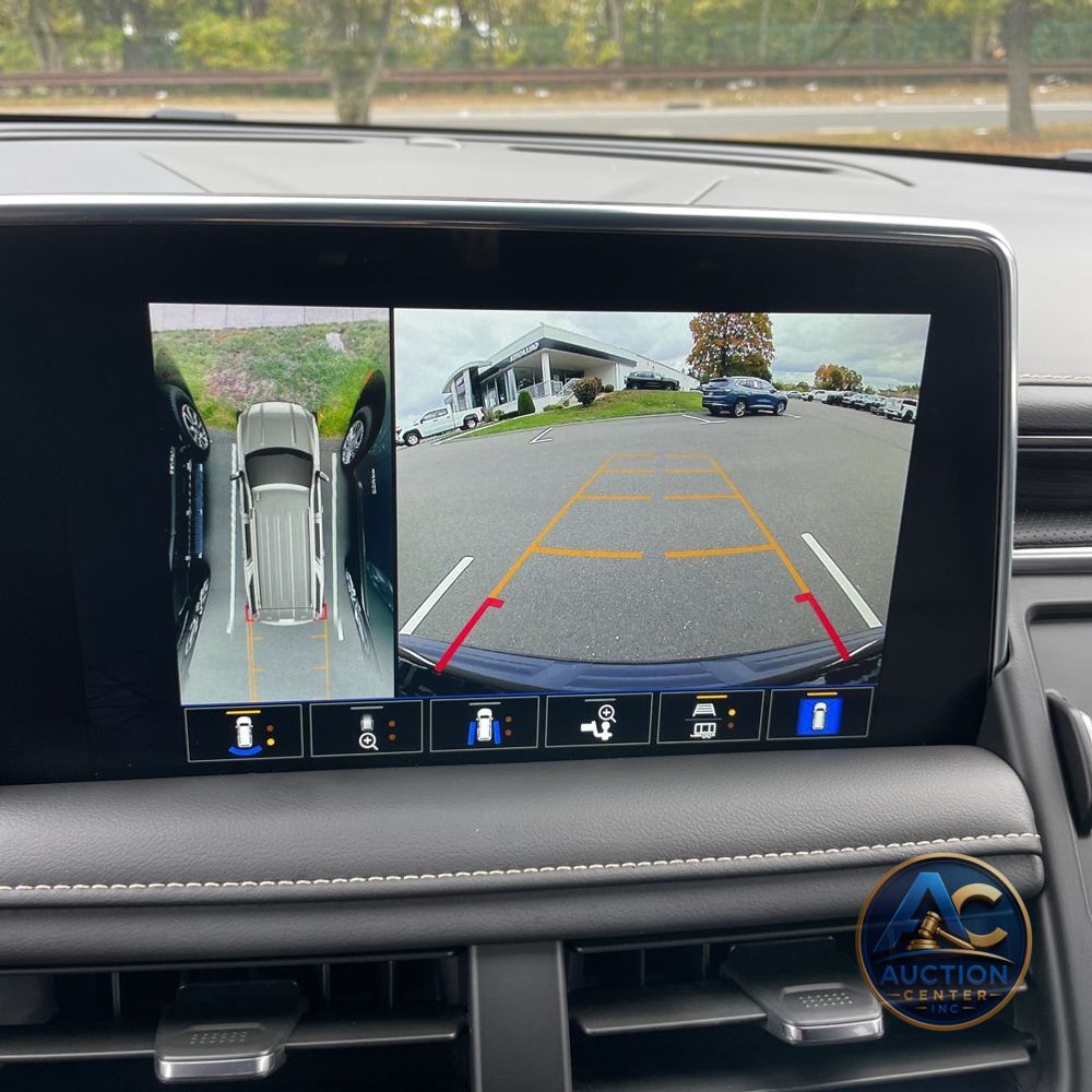 2024 GMC Yukon SLT