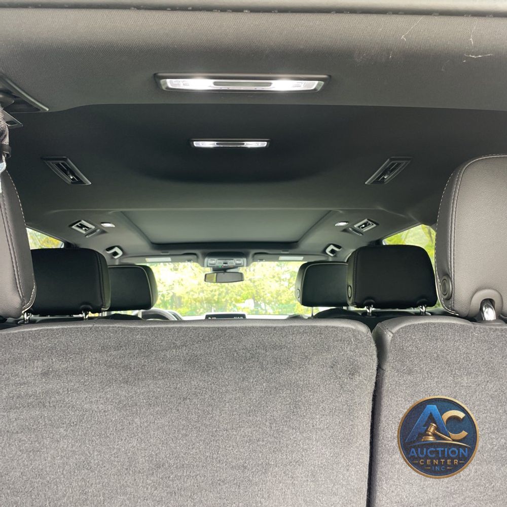 2024 GMC Yukon SLT