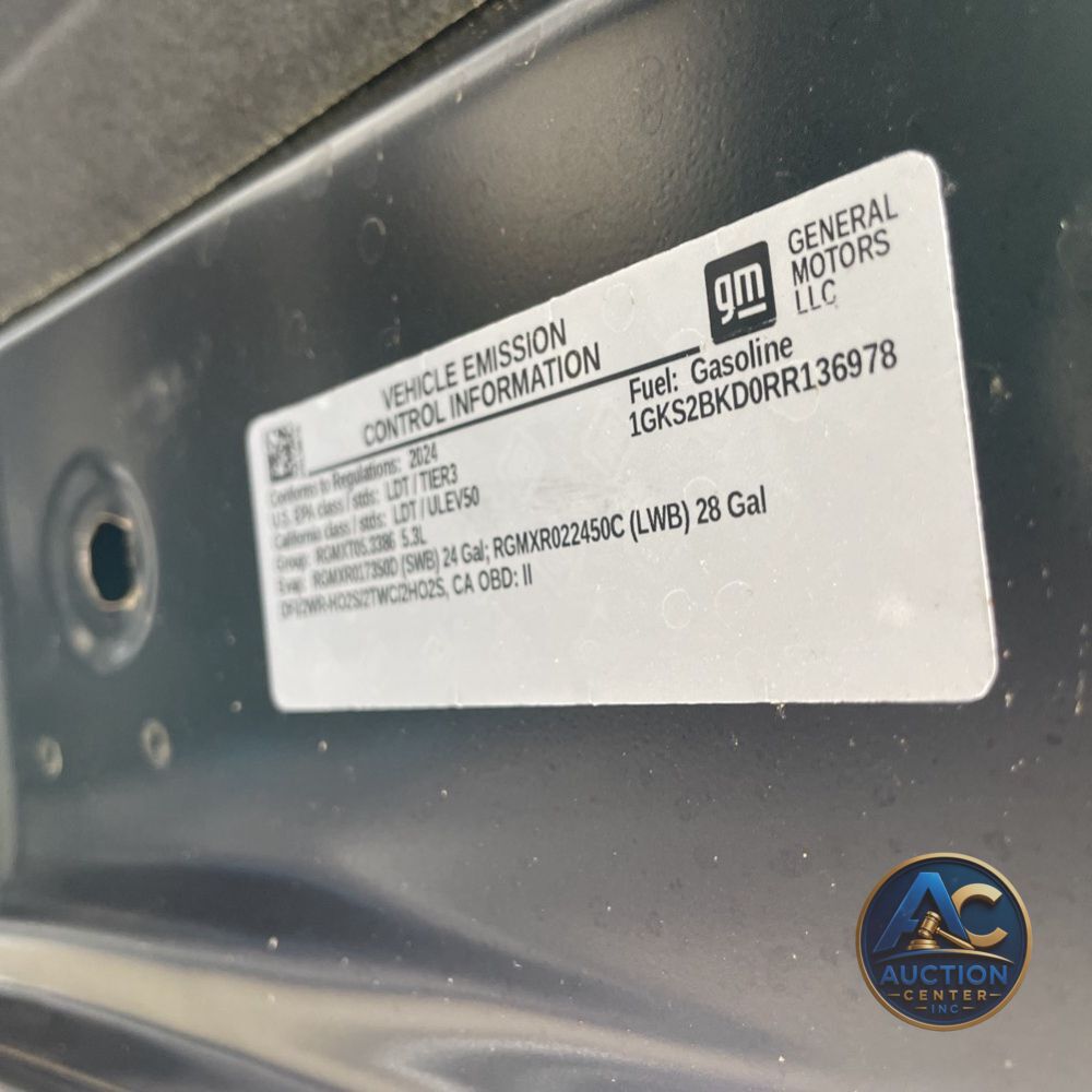 2024 GMC Yukon SLT