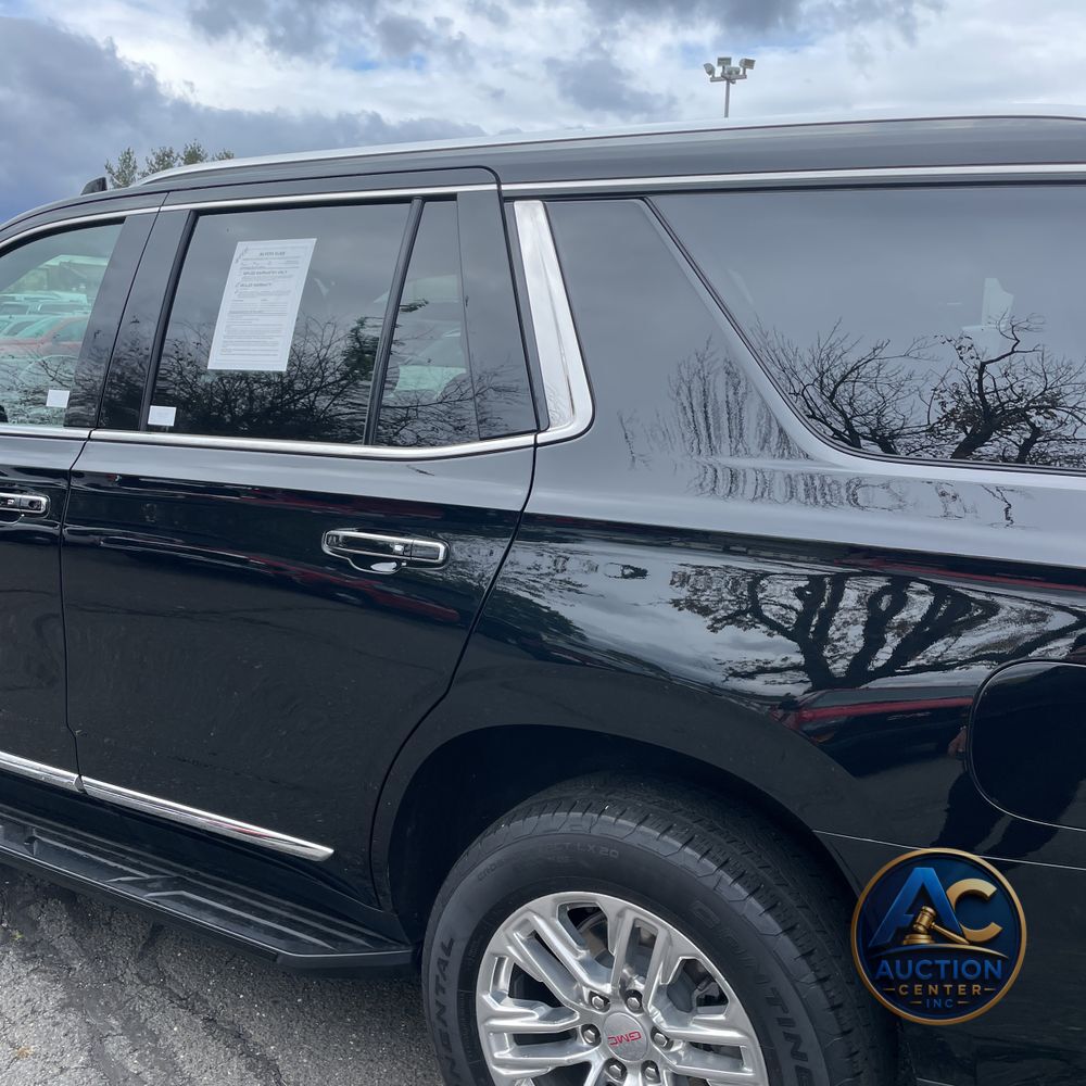 2024 GMC Yukon SLT