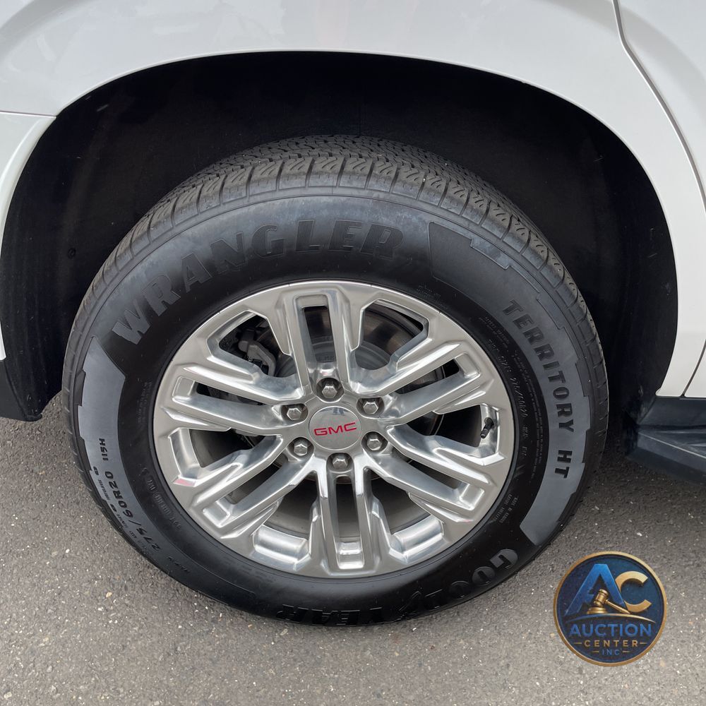 2021 GMC Yukon SLT