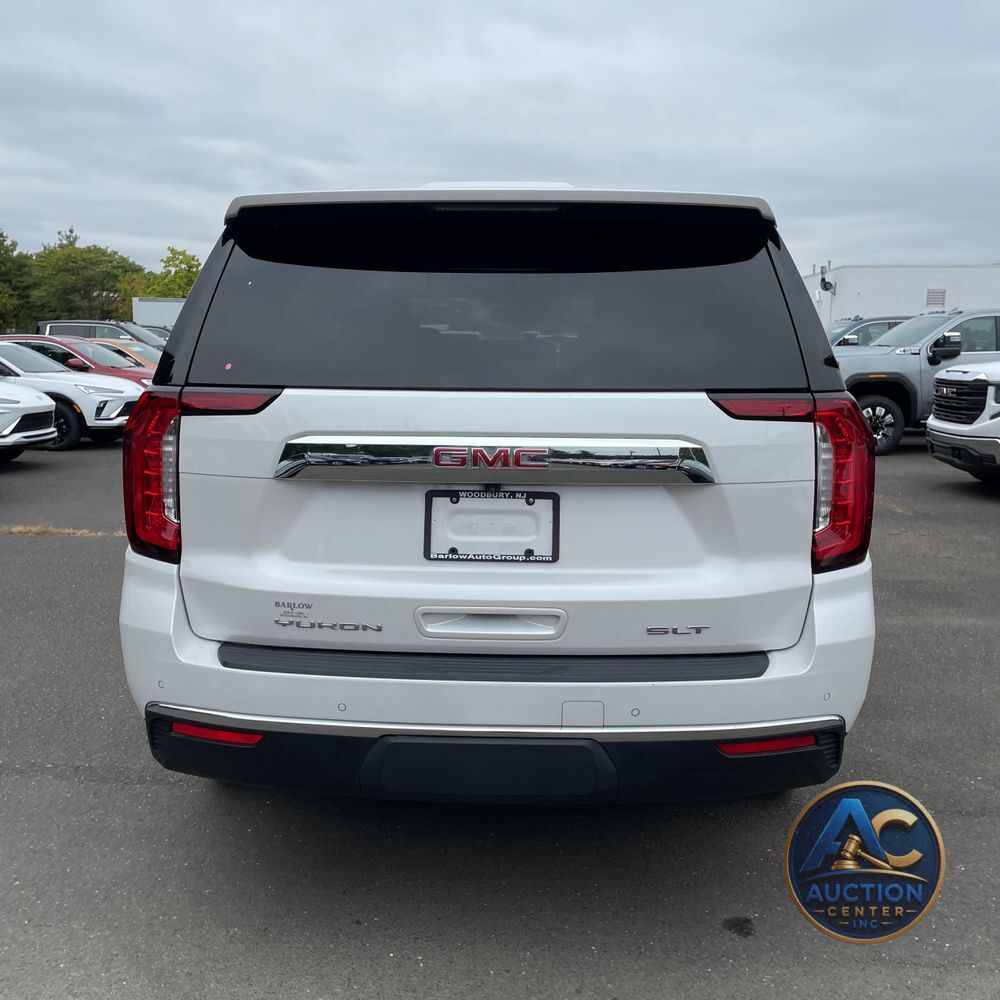 2021 GMC Yukon SLT