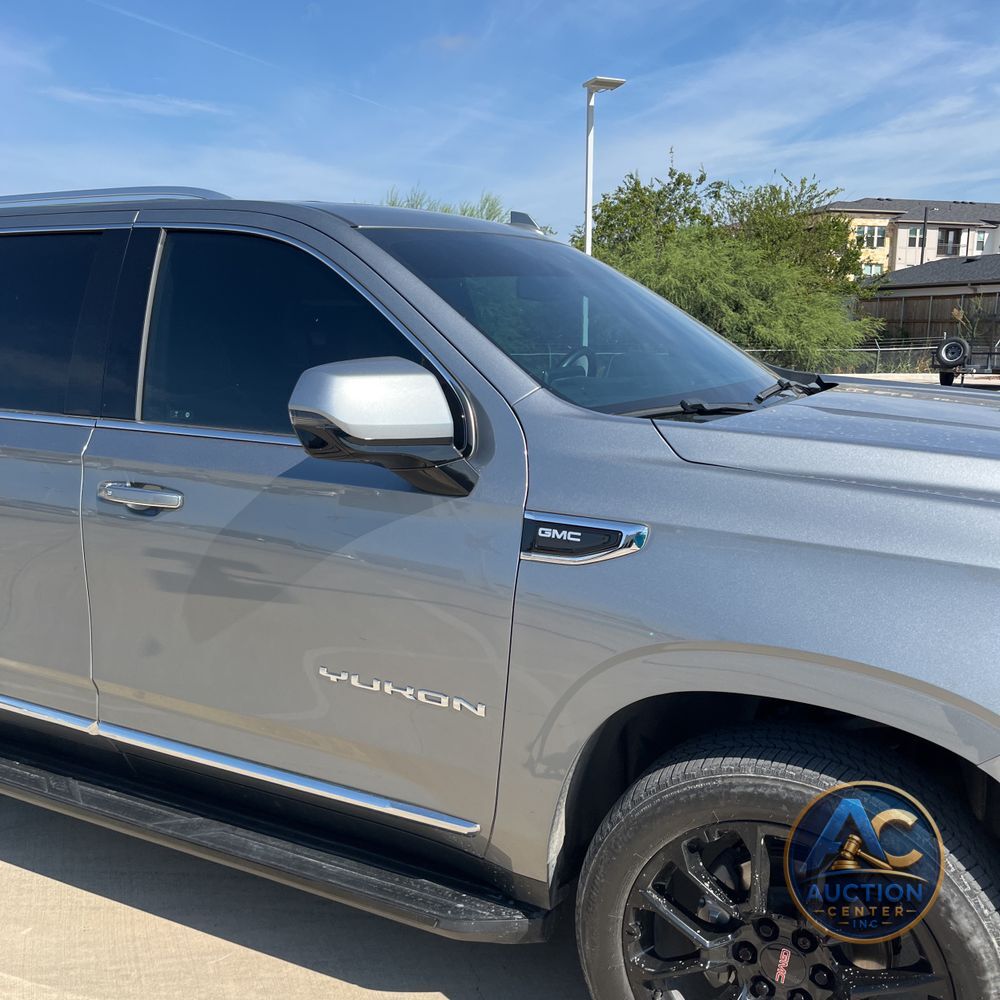2023 GMC Yukon SLT