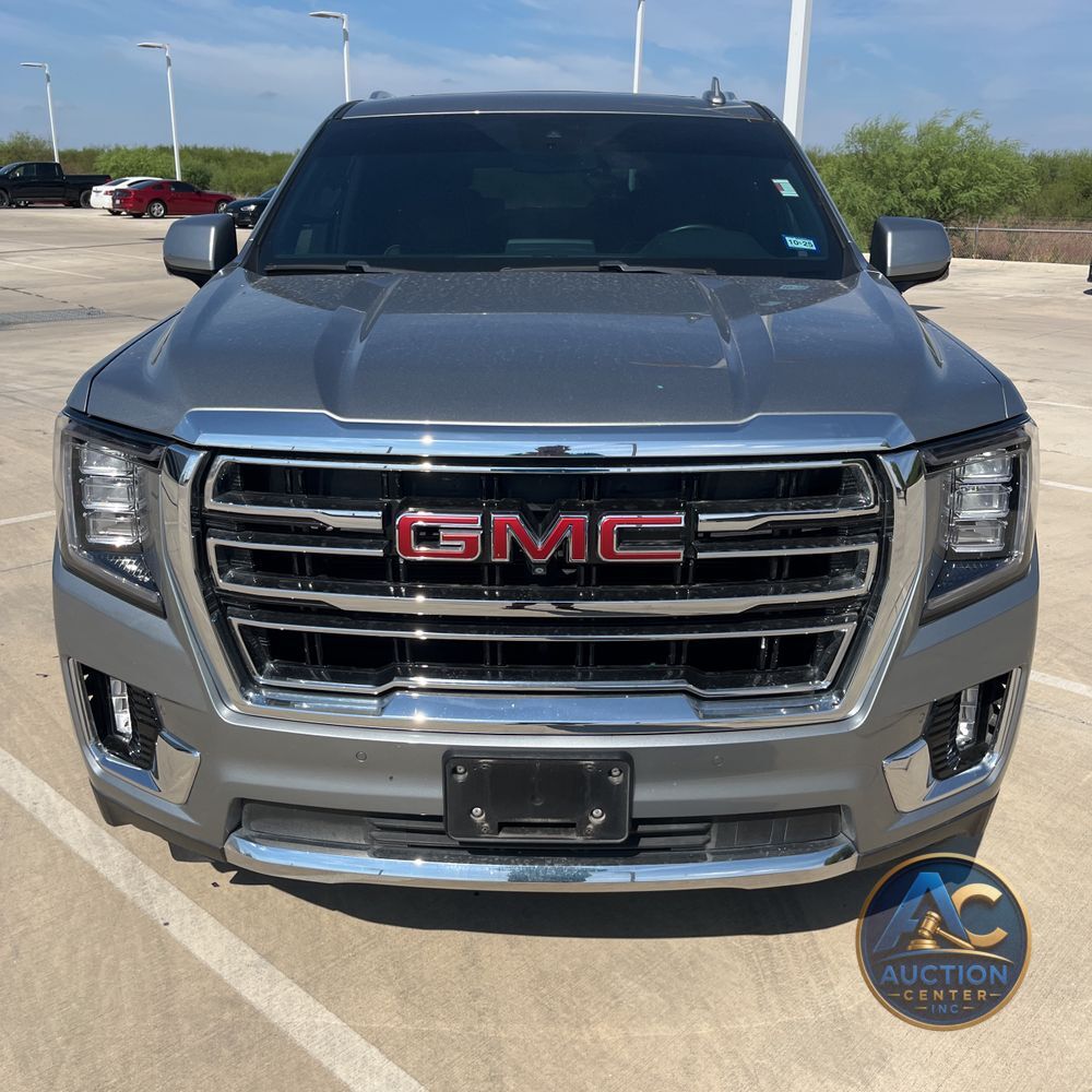 2023 GMC Yukon SLT