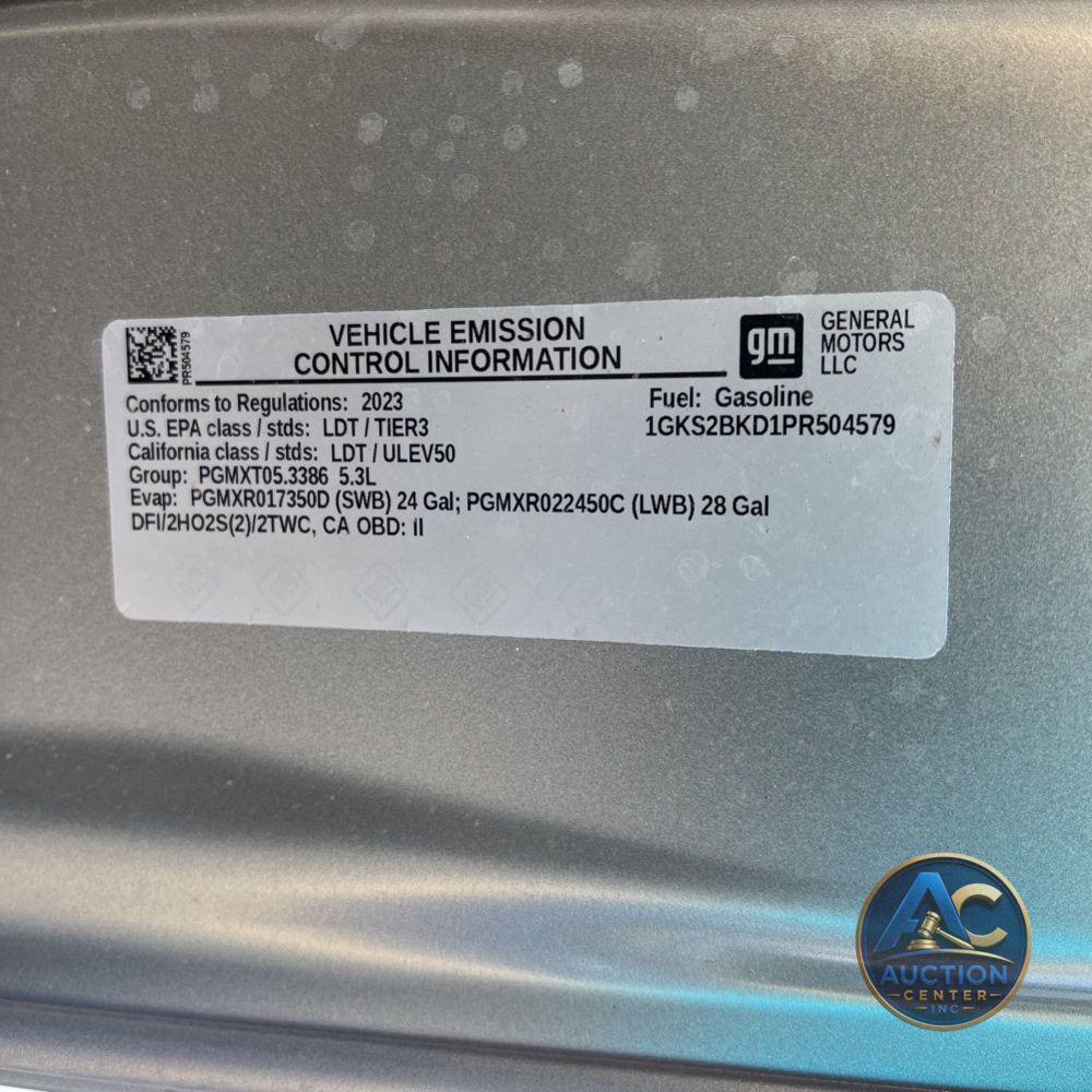 2023 GMC Yukon SLT