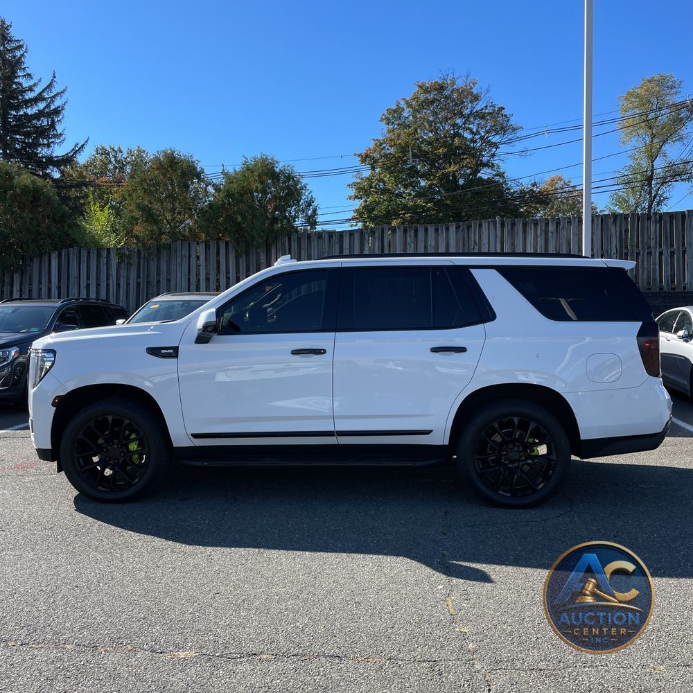 2022 GMC Yukon SLT