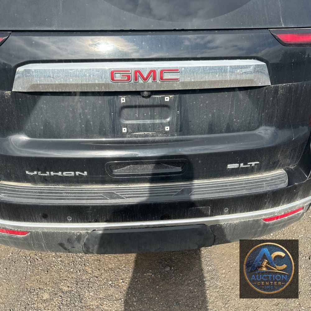 2022 GMC Yukon SLT