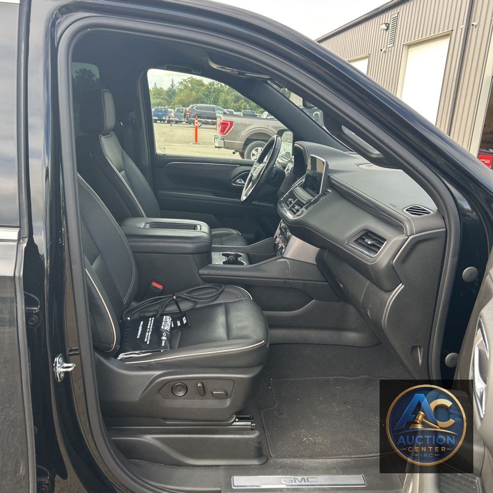 2022 GMC Yukon SLT