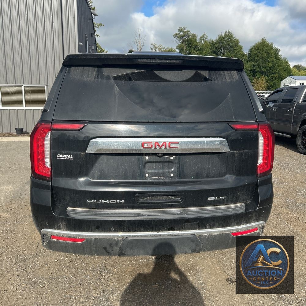 2022 GMC Yukon SLT