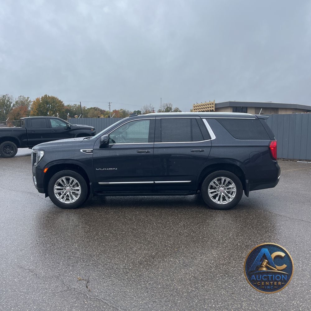 2024 GMC Yukon SLT