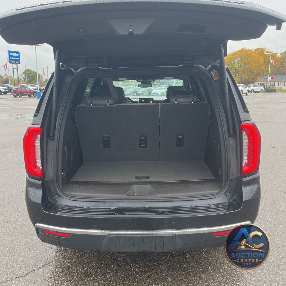 2024 GMC Yukon SLT