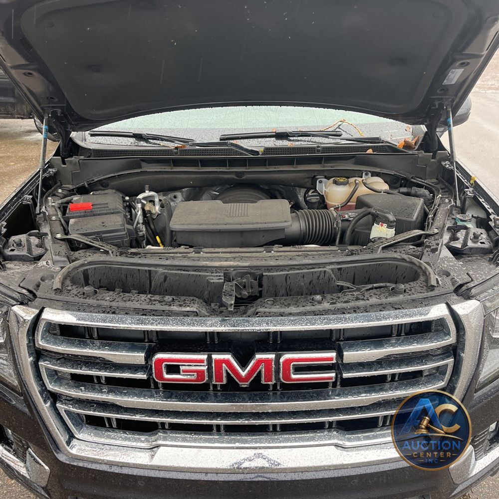 2024 GMC Yukon SLT