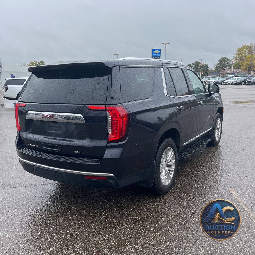2024 GMC Yukon SLT