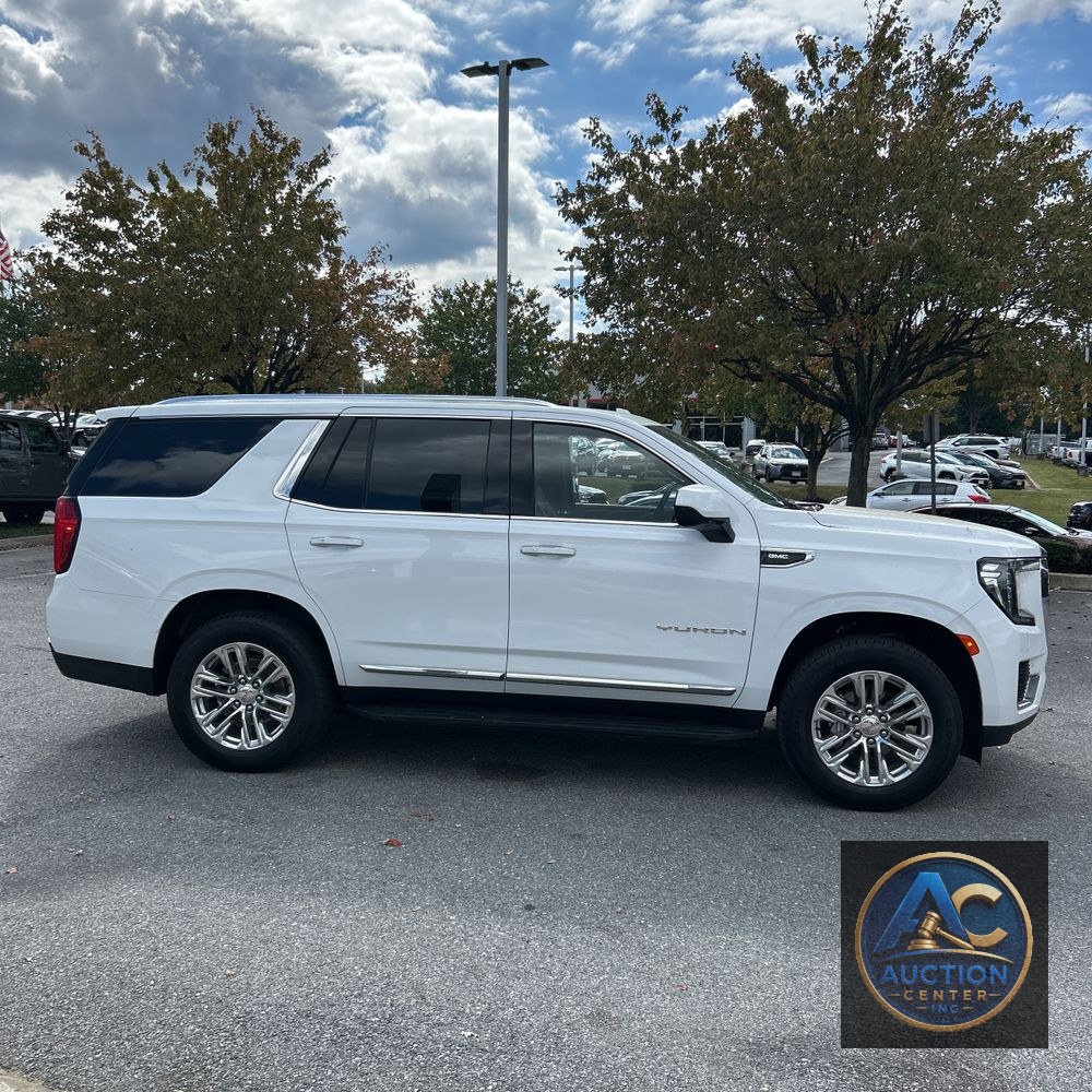 2024 GMC Yukon SLT