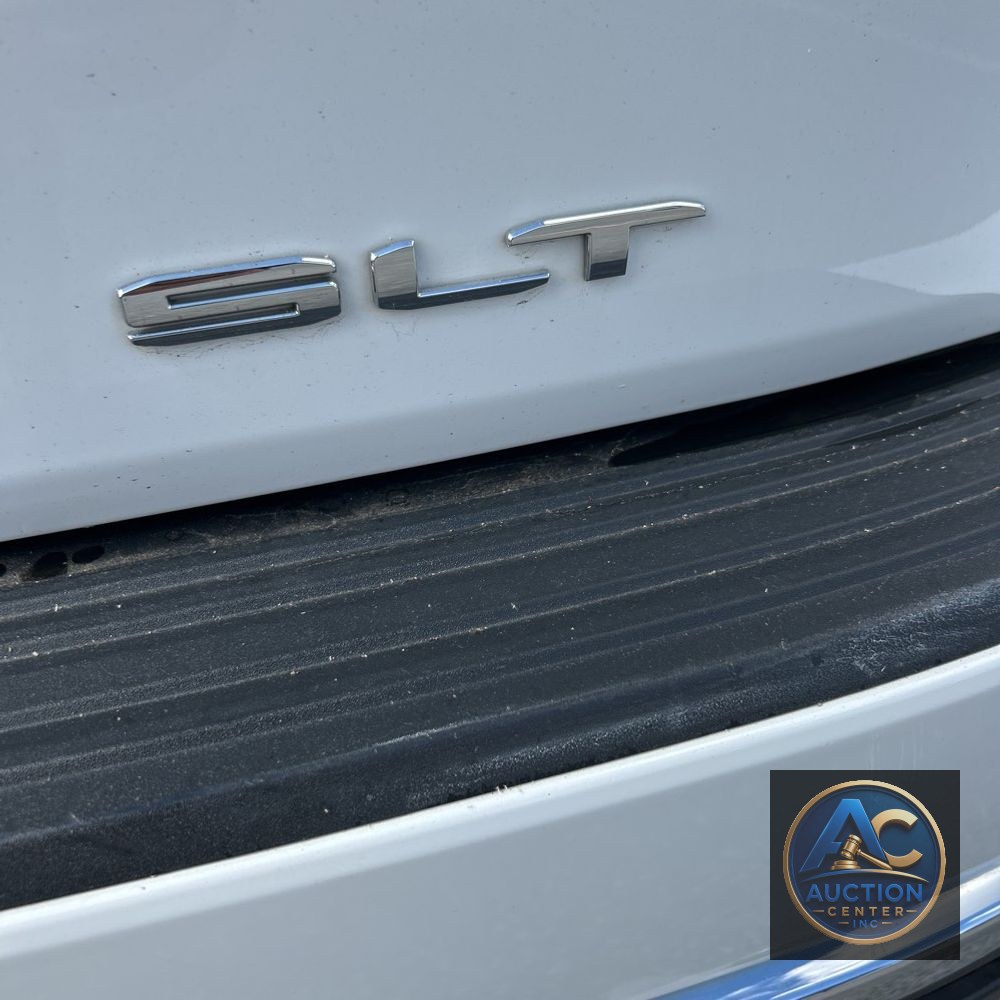 2024 GMC Yukon SLT