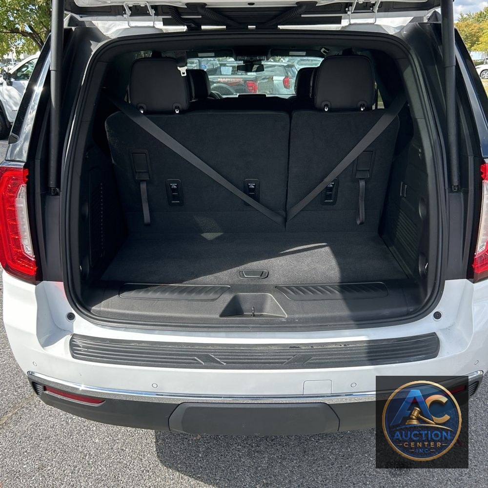 2024 GMC Yukon SLT