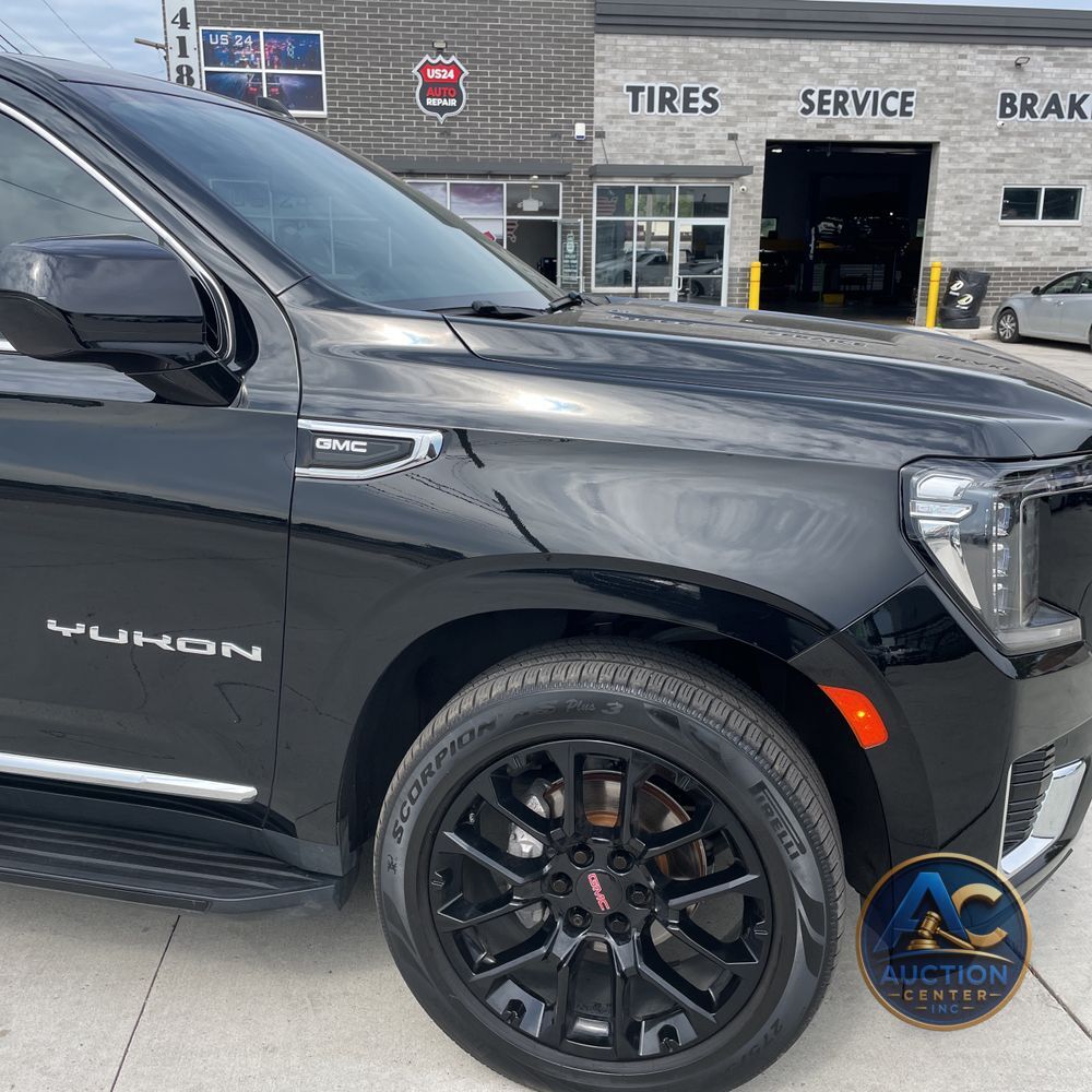 2023 GMC Yukon SLT