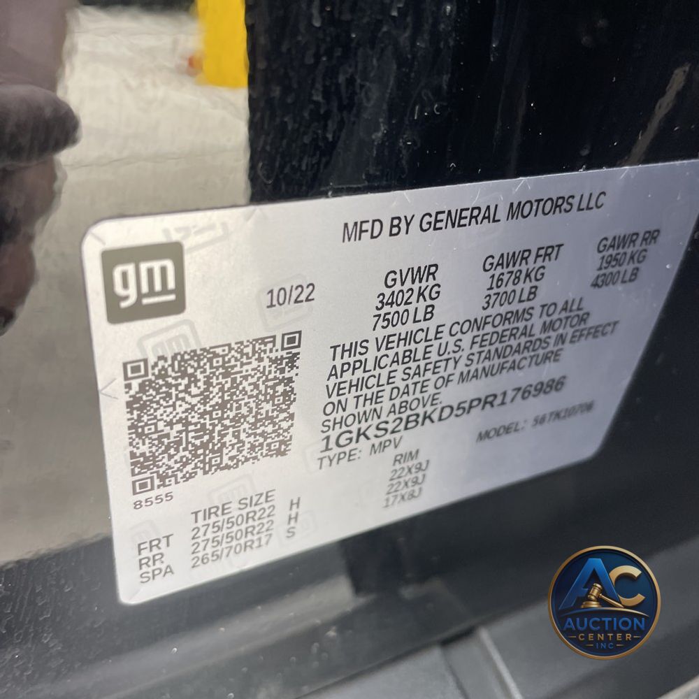 2023 GMC Yukon SLT