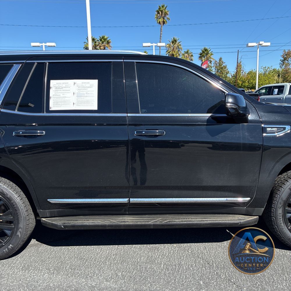 2022 GMC Yukon SLT