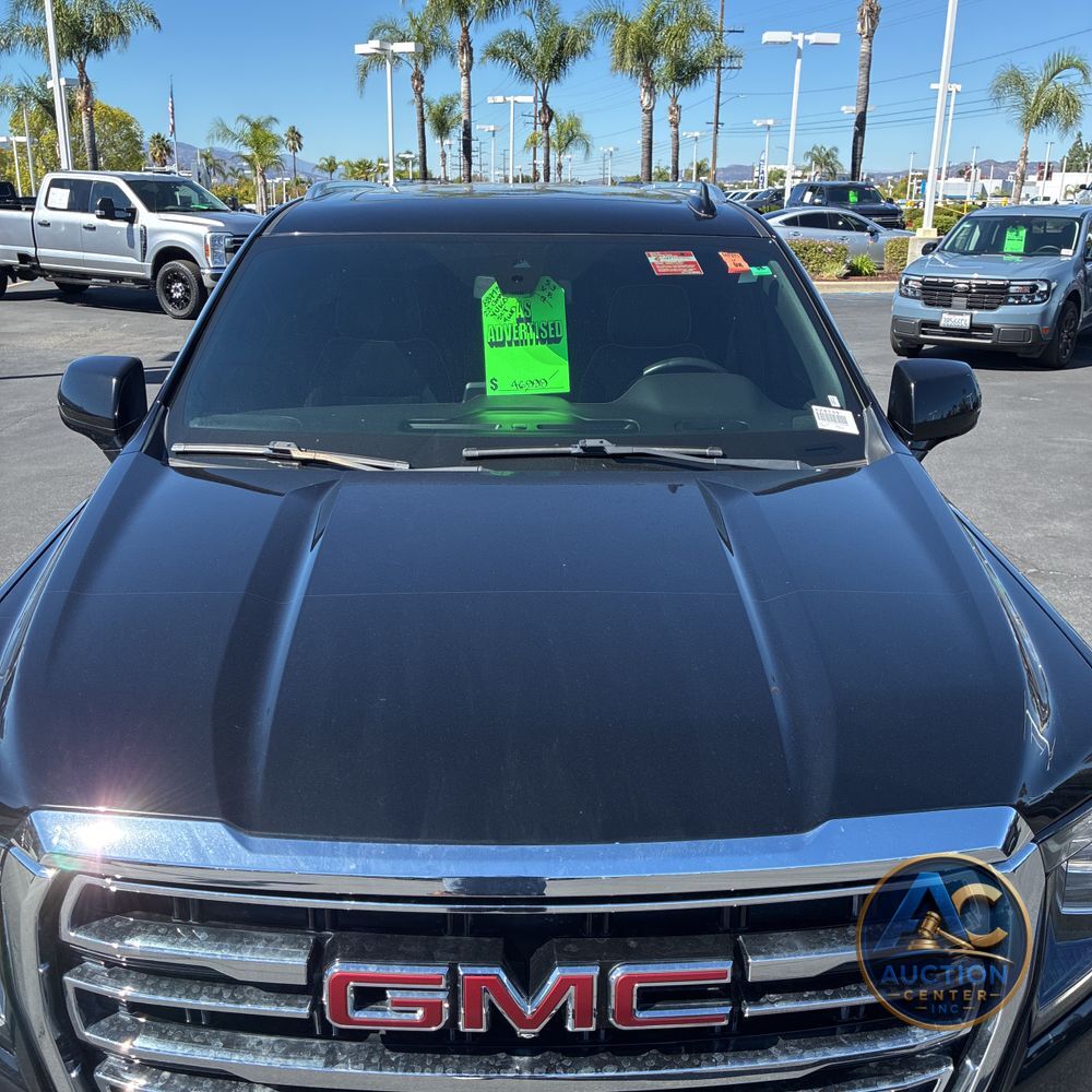 2022 GMC Yukon SLT