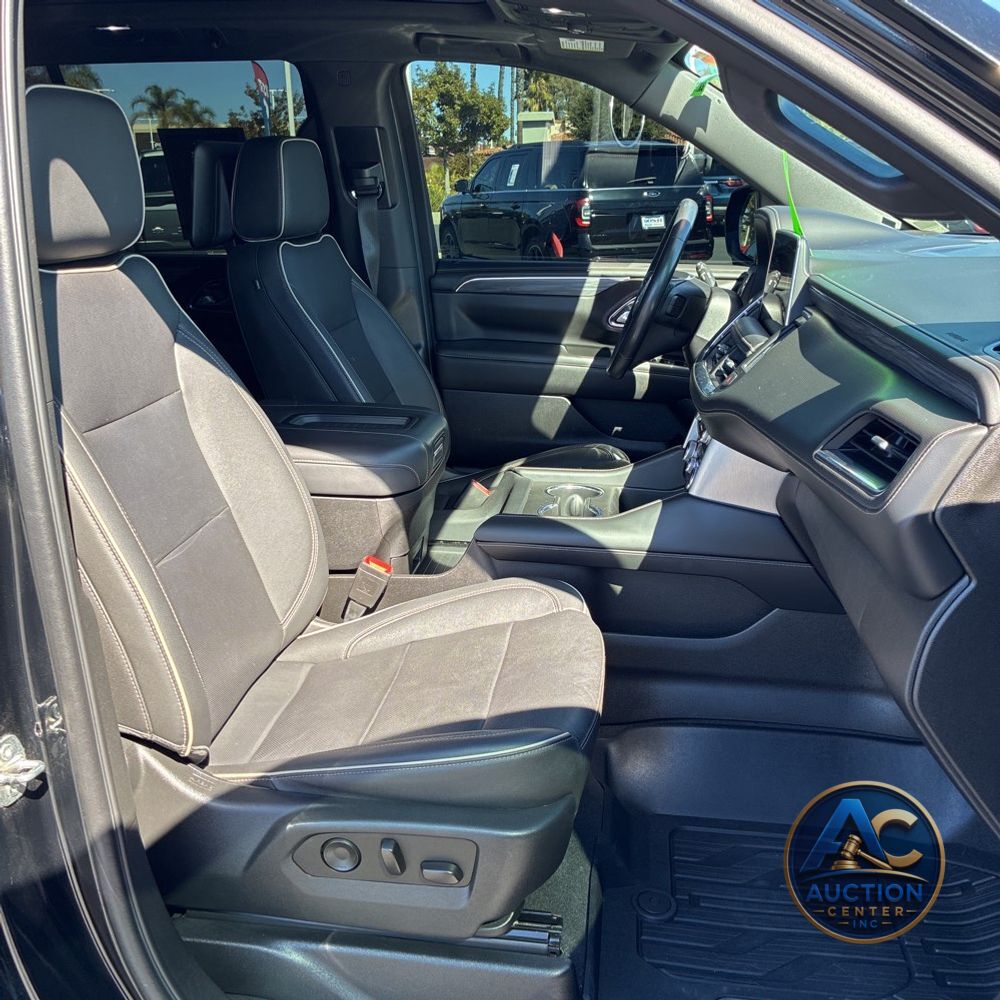 2022 GMC Yukon SLT