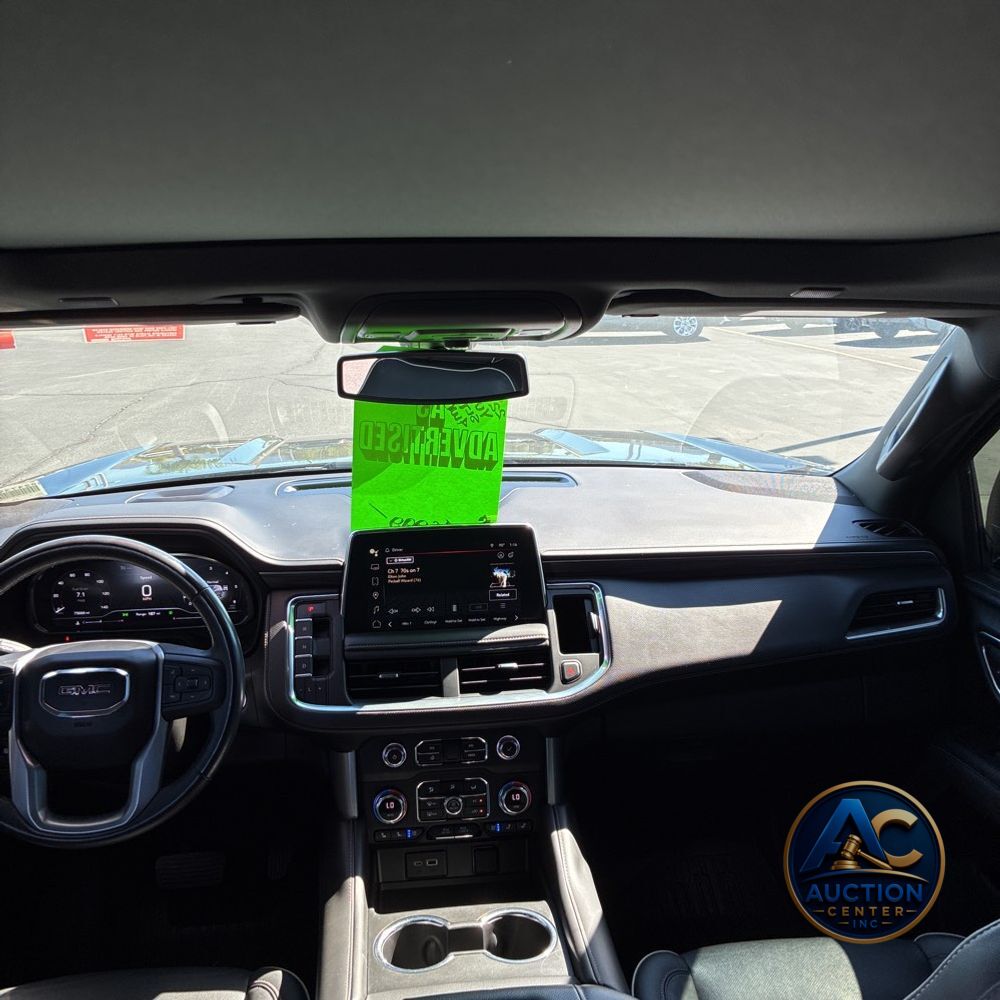 2022 GMC Yukon SLT